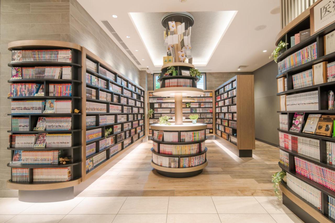 Quintessa Hotel Osaka Shinsaibashi Comic & Books Екстериор снимка